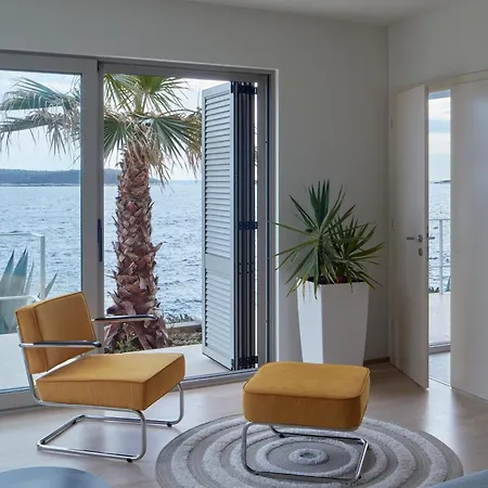 Roca Villa