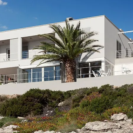 Roca * Vis